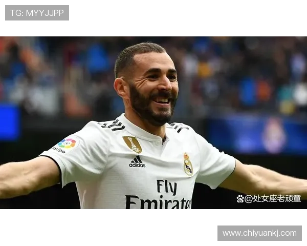 莱万是否顶级全能中锋：终结效率与战术参与度分析